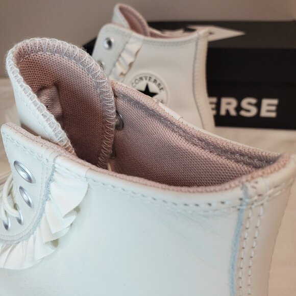 Converse CTAS LIFT HI Ruffle Platform High Top White Leather Womens A13388C New - Picture 9 of 12